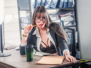 live strip tease show CloeVergara