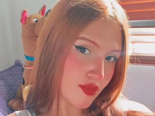 topless camgirl CristalBonny