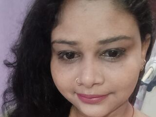 free cam picture CurvySoniya