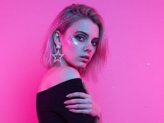 shaved pussy web cam DaiseyNovotny