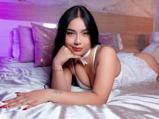 fingering girl cam DianaBardot