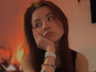 masturbating webcam girl DivinaGazza