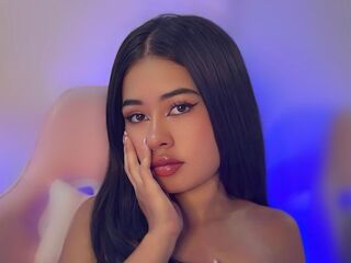 hot cam girl spreading pussy DulceAmaira