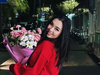 naked camgirl masturbating with vibrator ElaboraLim