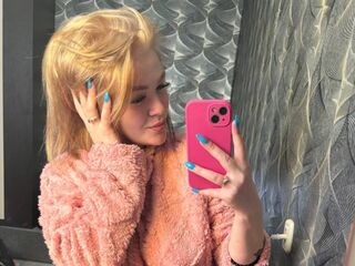live sex webcam ElizabethCamaro