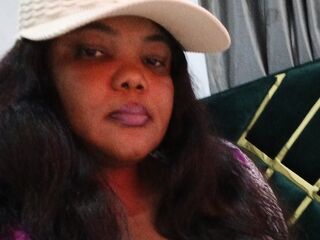 fingering girl webcam  ElleSkye