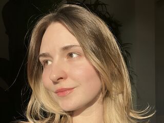 girl cam live EmaSchlotzhauer