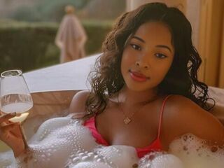 jasmin sexchat EmelyLossano