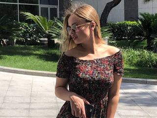 jasmin sexshow EmileeBeyale