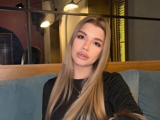 sexy webcam EmmyRamsdell