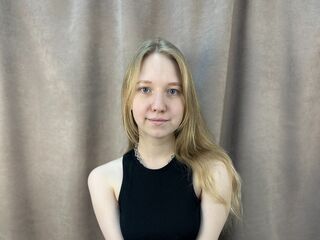 webcamgirl chat room ErleneCoup