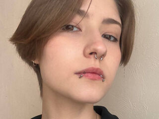 erotic cam picture EssieAcheampong