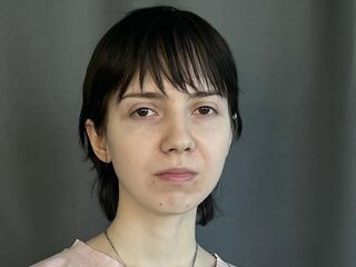 topless camgirl EsterSugimoto