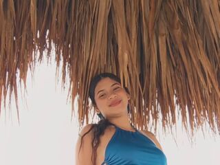 camgirl masturbating with sex toy FrancisMarlins