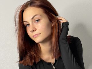 live webcam model GertudeVeith