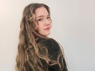 beautiful girl webcam GrayceSerrell