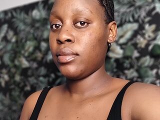 naked camgirl HaleyNoir