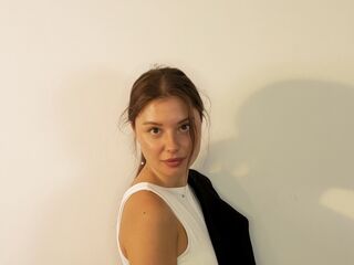 mastubating web cam girl HilaryMcgrath