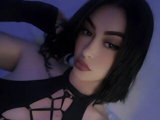 hot cam girl IamNahir
