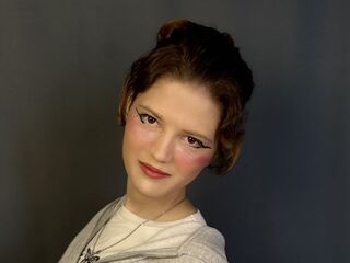 cybersex chat room IrisKemp