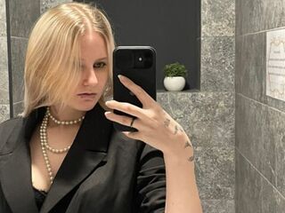 fingering camgirl video JenaeMcquillen