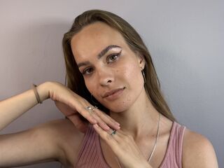 fingering girl cam picture JerilynMominee
