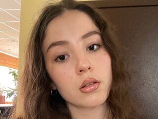 beautiful girl webcam JulyLarain
