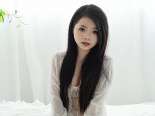 girl naked KamaAva