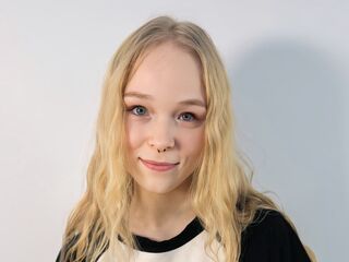 porn webcam photo KamiMellema