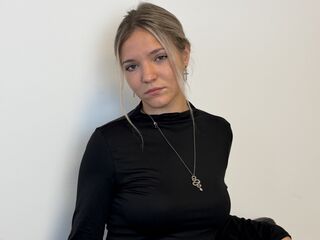 cam girl webcam sex KeiraTullier