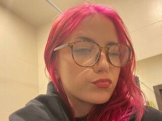 camgirl fingering pussy KelySims