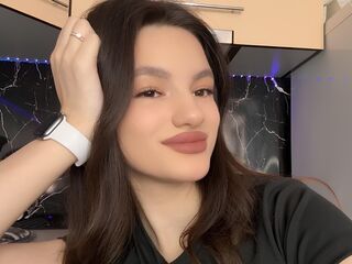 naked webcamgirl video KendraMatrone