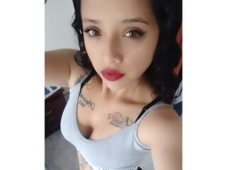 free chatroom KhattyWhite