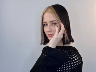 sexy webcamgirl picture KitKimmons