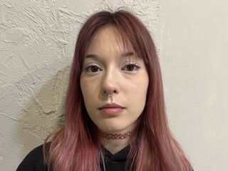 webcam bitch chatroom LaraWils