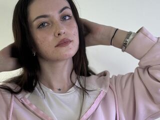 camgirl chat room LatishaKilmartin