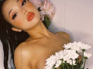 live cam girl gallery LeonaBellmont