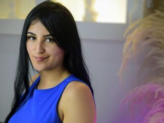 naughty camgirl masturbating with dildo LexyFontenelle