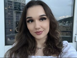 camslut fingering shaved pussy LiaBright