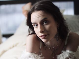 nude webcam girl photo LiviaDawis