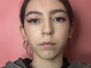 hot cam girl masturbating with sextoy LonnaBertalan