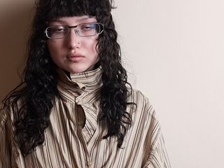 camgirl porn cam LonnieMackaman