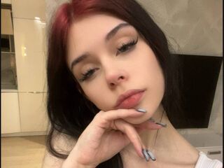 livecam photo LoraBrow
