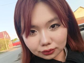 naked cam girl masturbating with dildo LullabyLilith