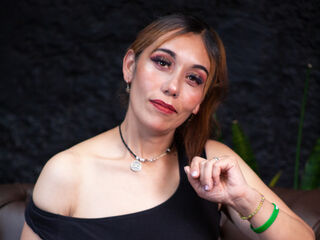 camgirl porn cam MadeleineSartori