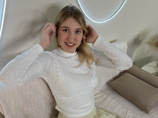 jasmin cam MaeGoreham