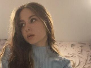 chat with cam MalissaHans