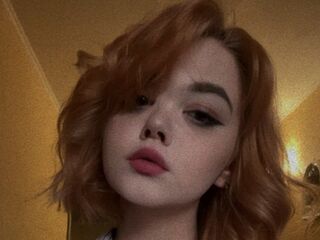 closeup cam MelanyBandulin