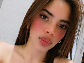 girl chatroom MeliSommers
