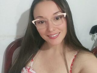 chat room live show MelyAustin